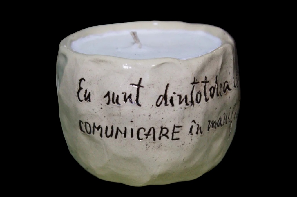 Eu sunt dintotdeauna comunicare în manifestare